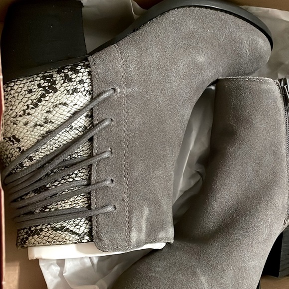 Skechers Shoes - Skechers Wild Wraps - Charcoal Booties Size 8